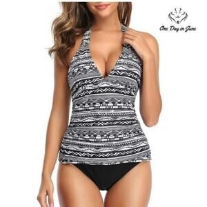 Holipick Sexy Deep V Neck Halter Ruched Tankini Size M